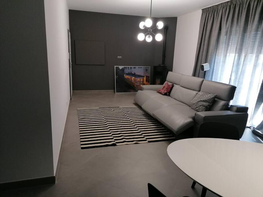 Apartment Minimalista Centenario *