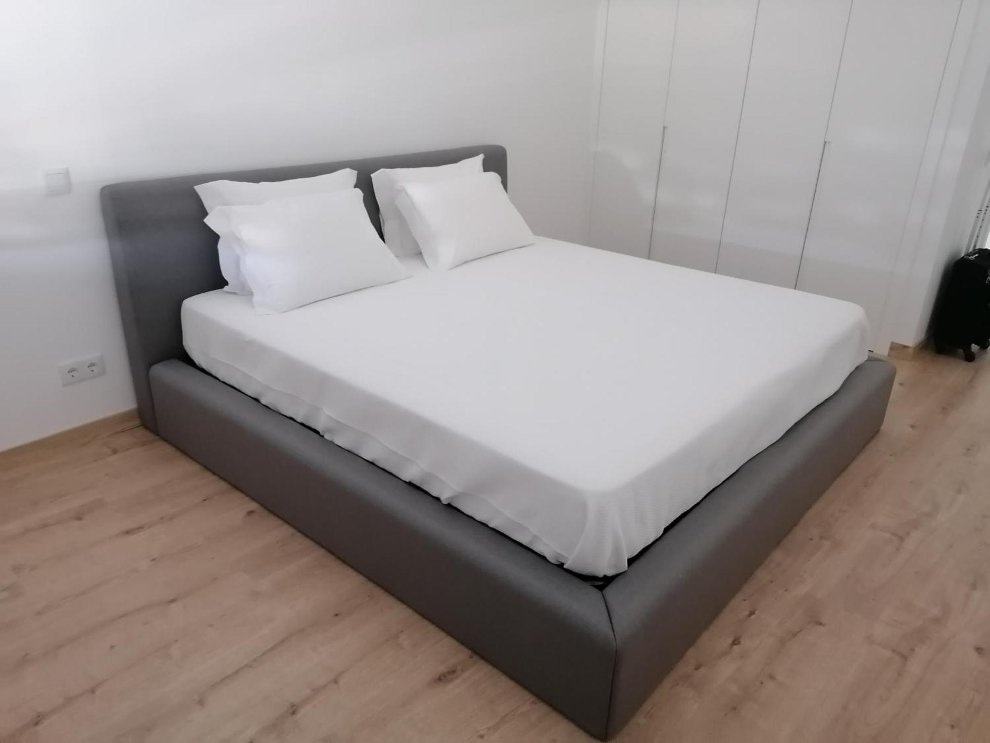 Minimalista Centenario * Sao Bras de Alportel